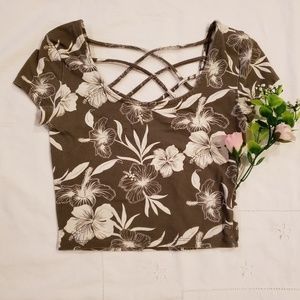 Patterned cross backed crop top